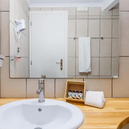 Kanakis דירה אסוס